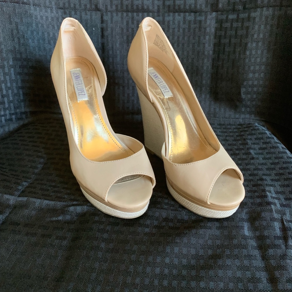 Jennifer Lopez heels